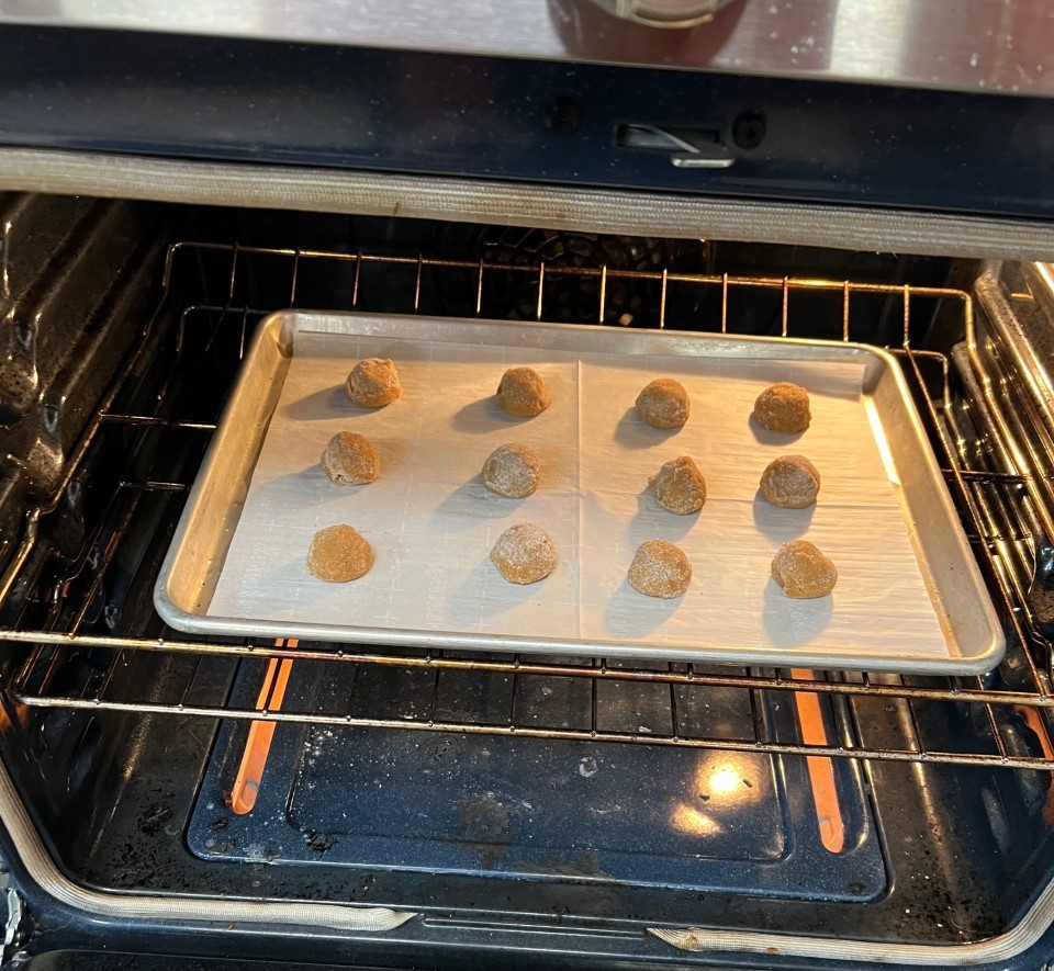 Molasses Cookies